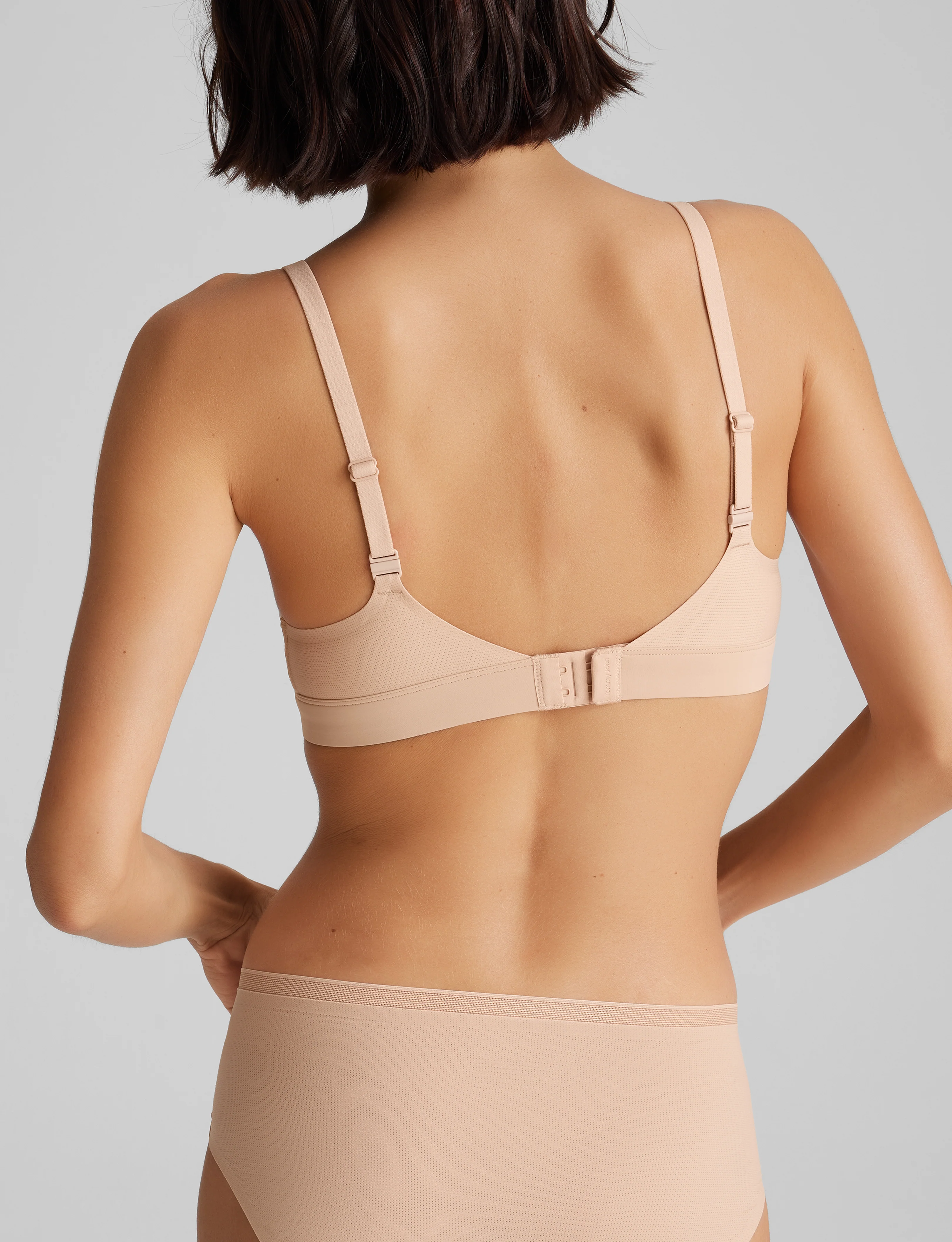 Air Triangle Bralette - Image 7