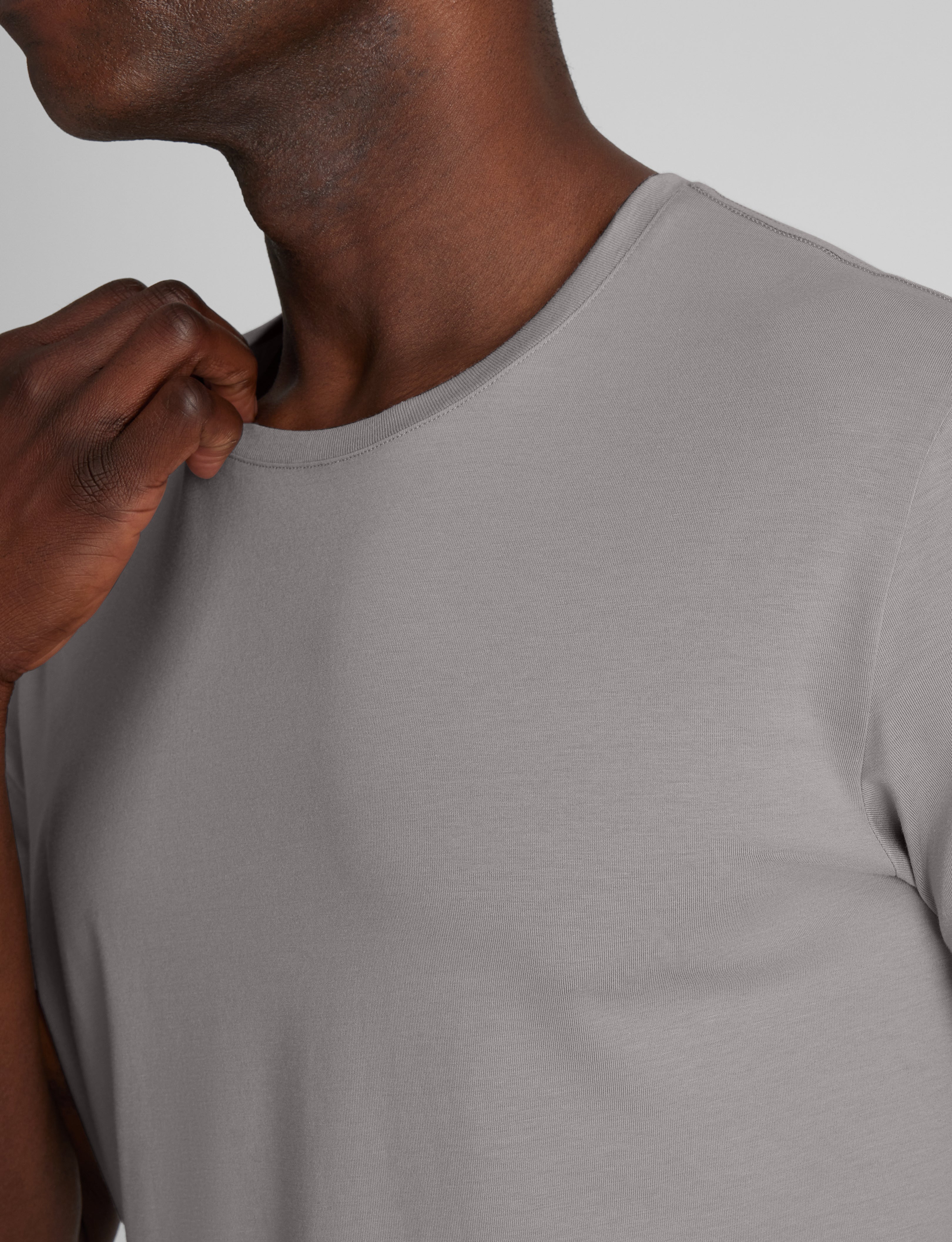 Second Skin Crew Neck Tee - Image 20