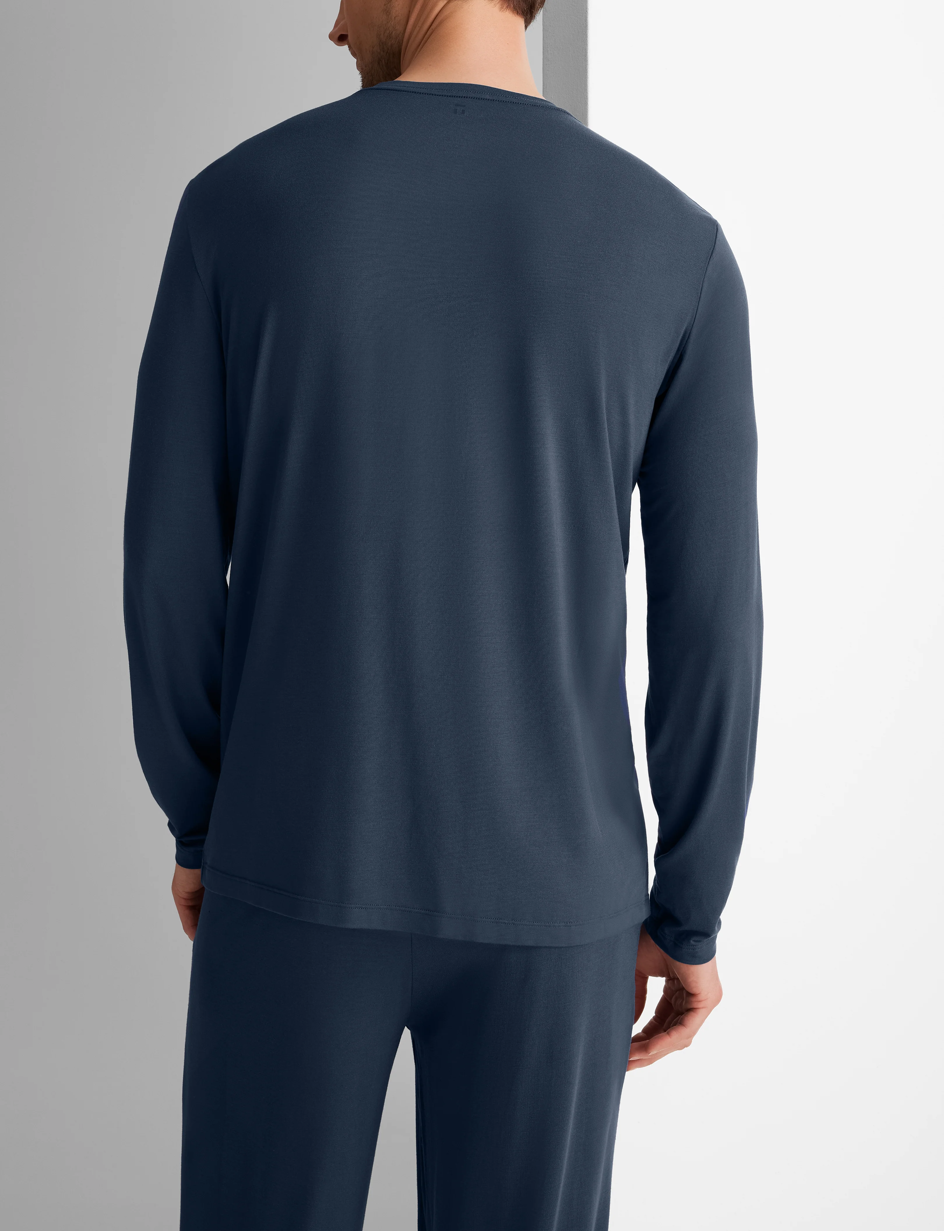 Second Skin Long Sleeve Sleep Tee & Pant Set - Image 10