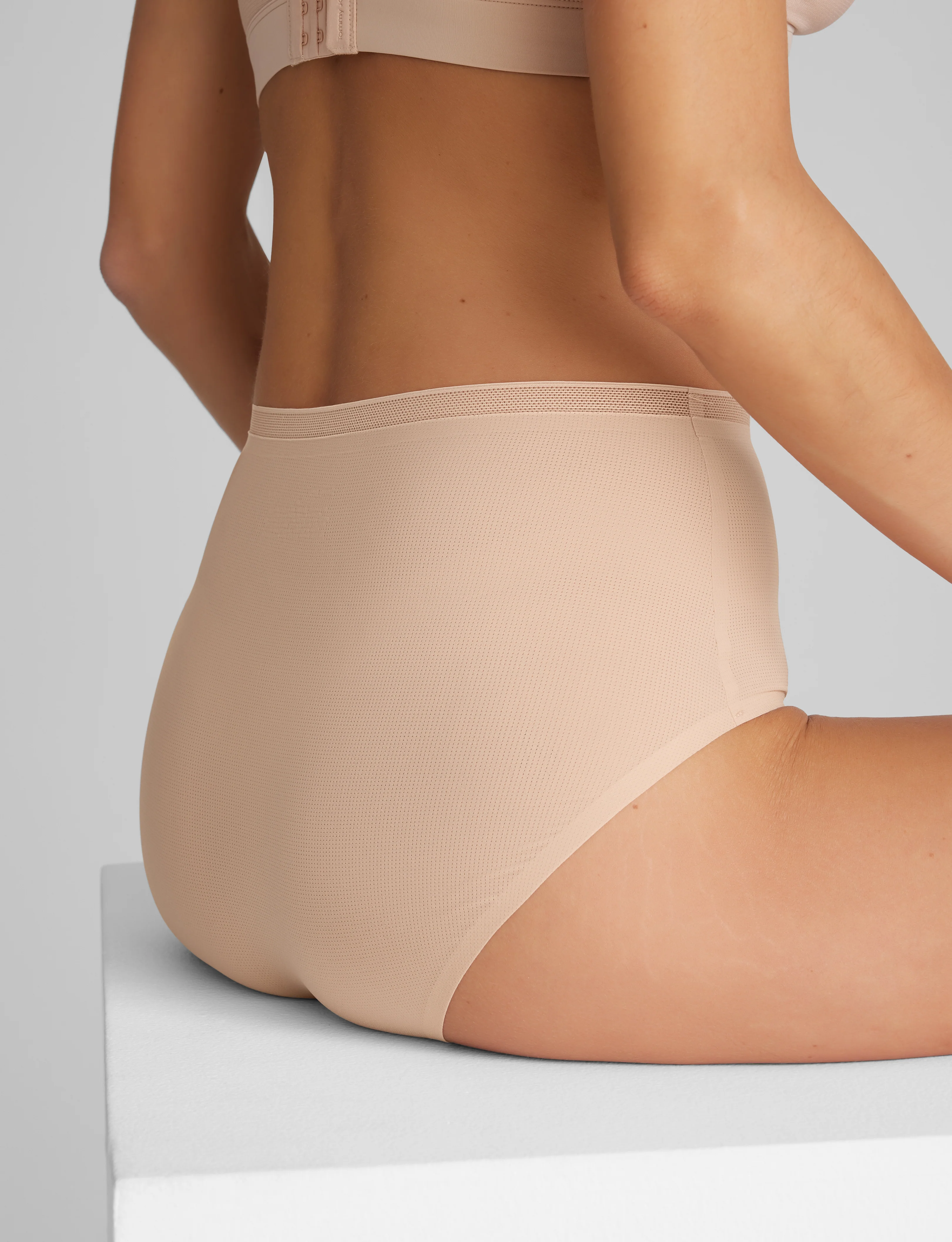 Women's Air High Rise Brief - Image 23