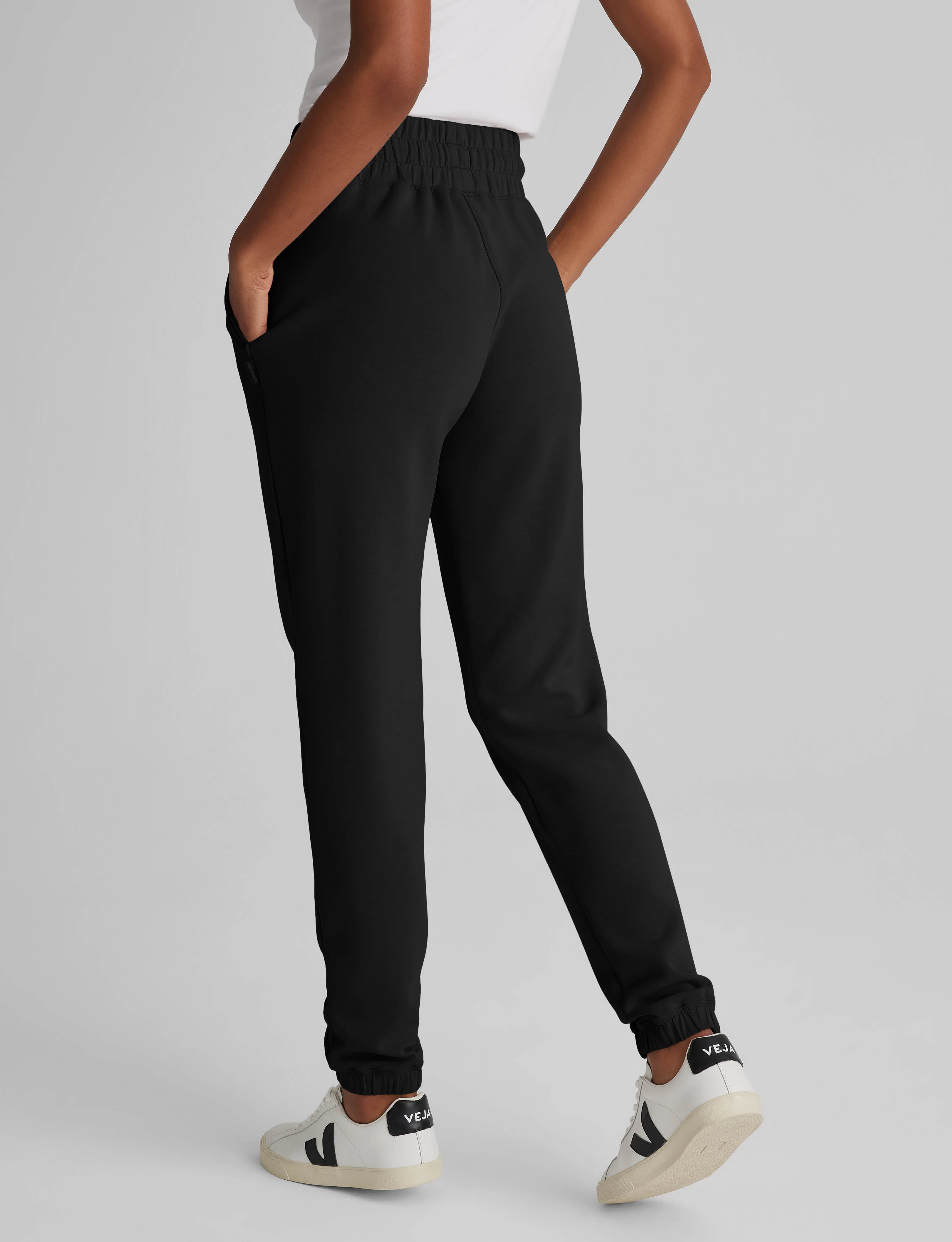 Women's Luxe Traveler Knit Quarter Zip & Jogger Set - Image 9